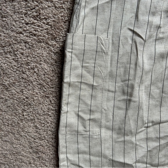 The Workshop Beige Black Pinstriped Front Slit Maxi Skirt NWT Size Large - Picture 6 of 7